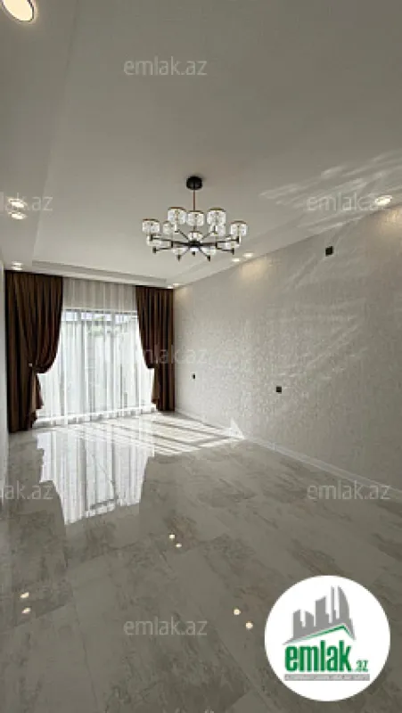 Satılır 4 otaqlı mənzil 140 m²