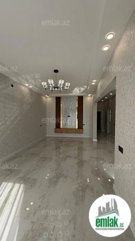 Satılır 4 otaqlı mənzil 140 m²