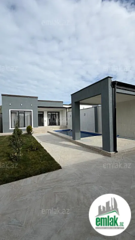 Satılır 4 otaqlı mənzil 140 m²