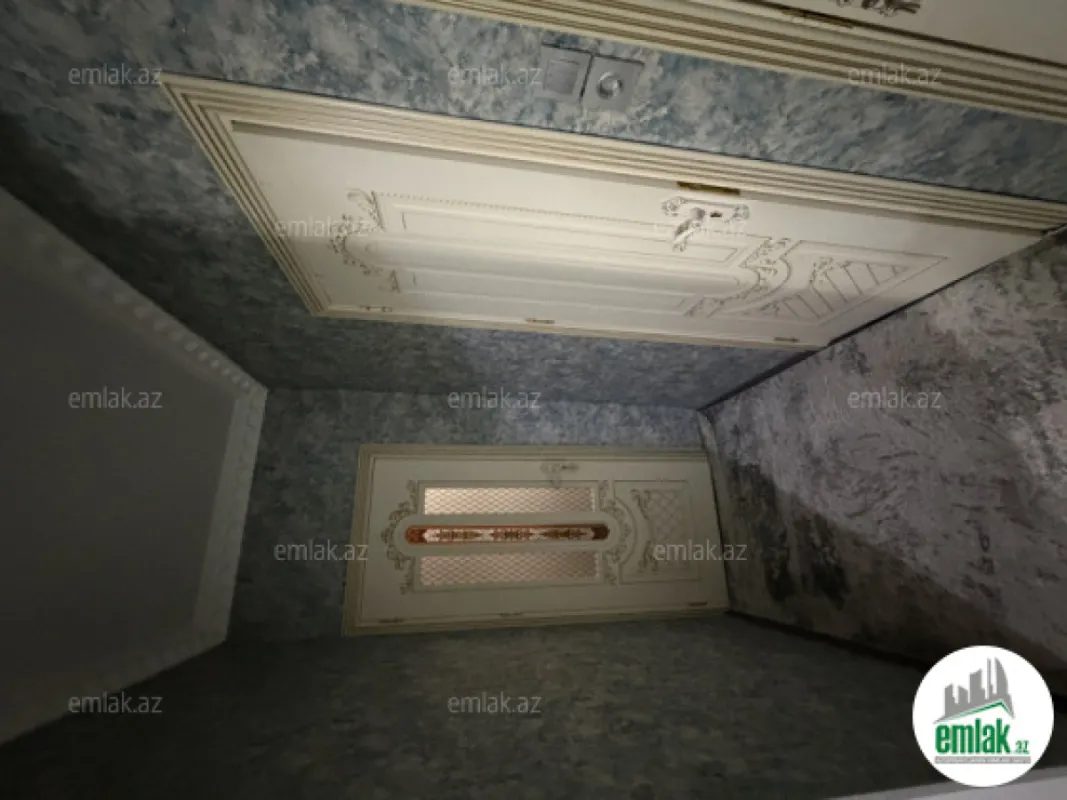 Satılır 3 otaqlı köhnə tikili 75 m²