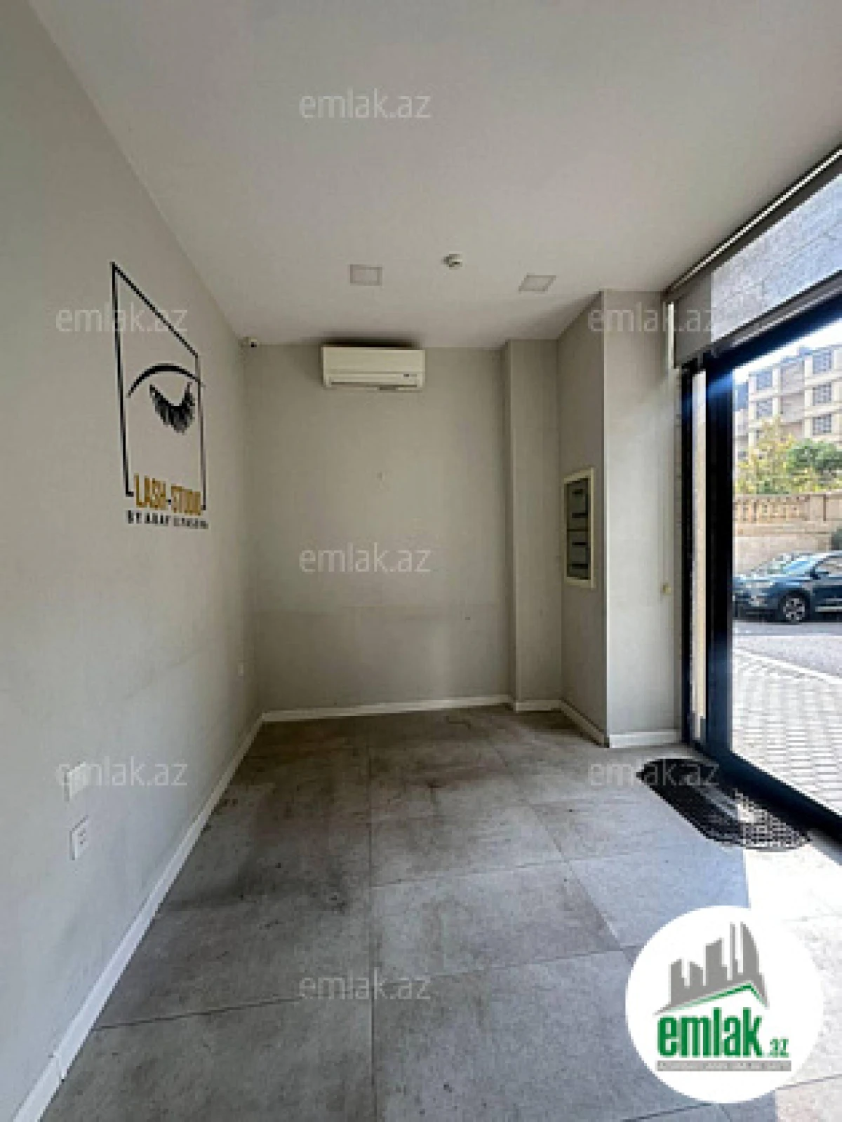 Satılır 11 otaqlı obyekt 270 m²