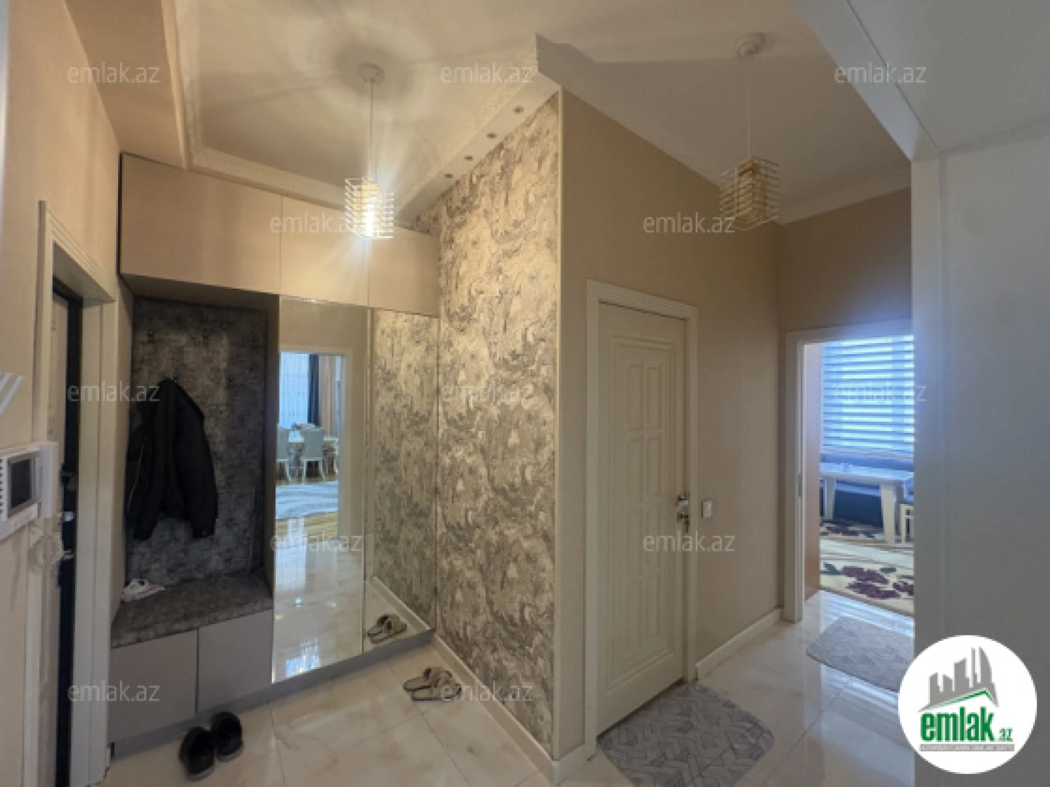 Satılır 3 otaqlı yeni tikili 76 m²