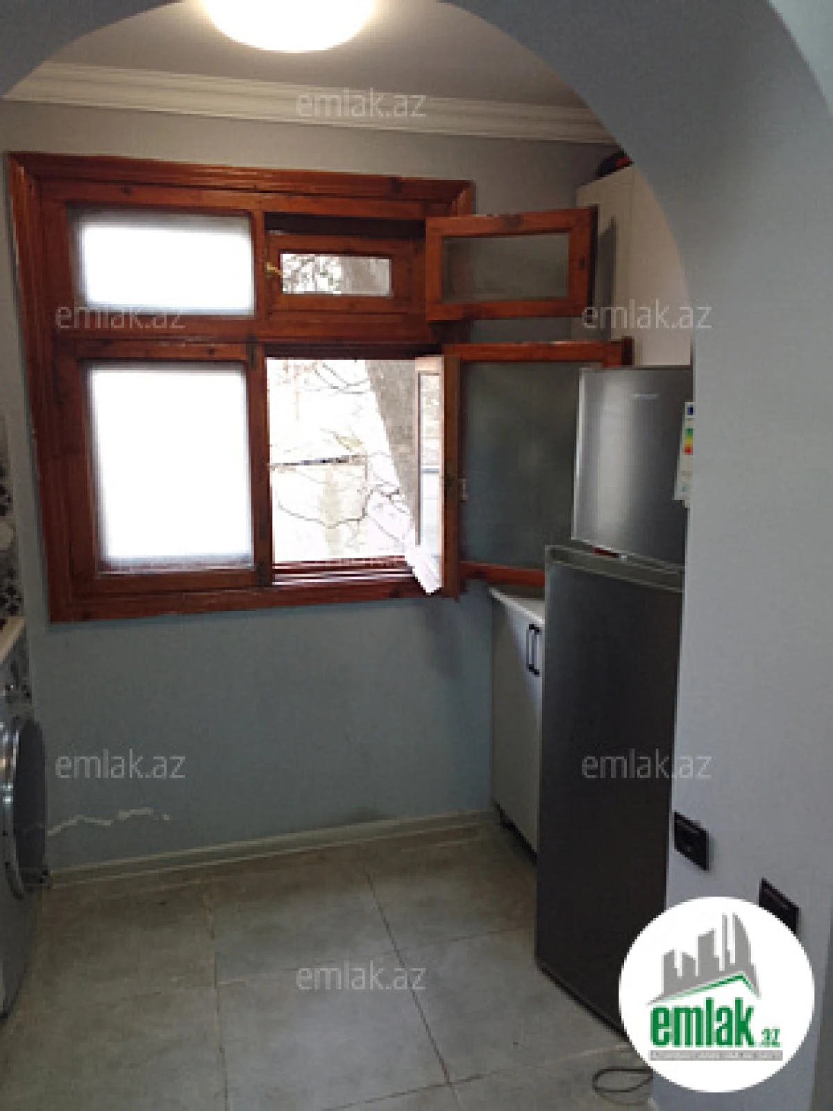 Satılır 1 otaqlı köhnə tikili 34 m²