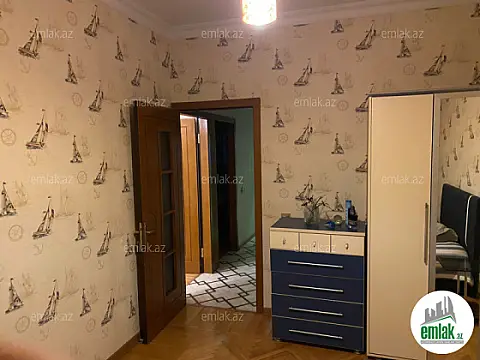 Satılır 3 otaqlı köhnə tikili 70 m²