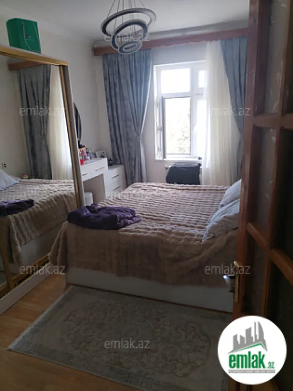 Satılır 3 otaqlı köhnə tikili 67 m²