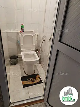 Satılır 3 otaqlı köhnə tikili 67 m²