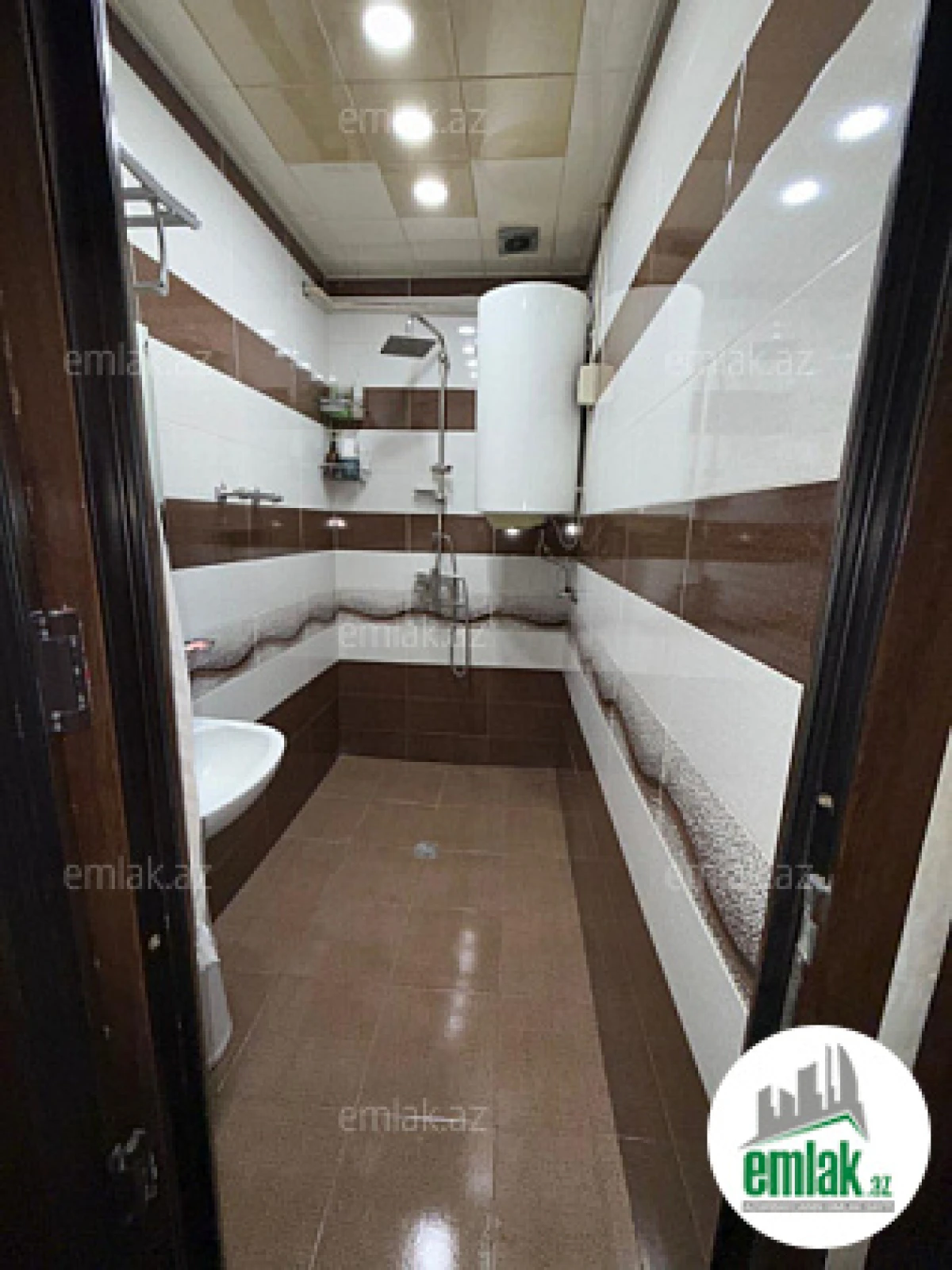 Satılır 3 otaqlı köhnə tikili 78 m²