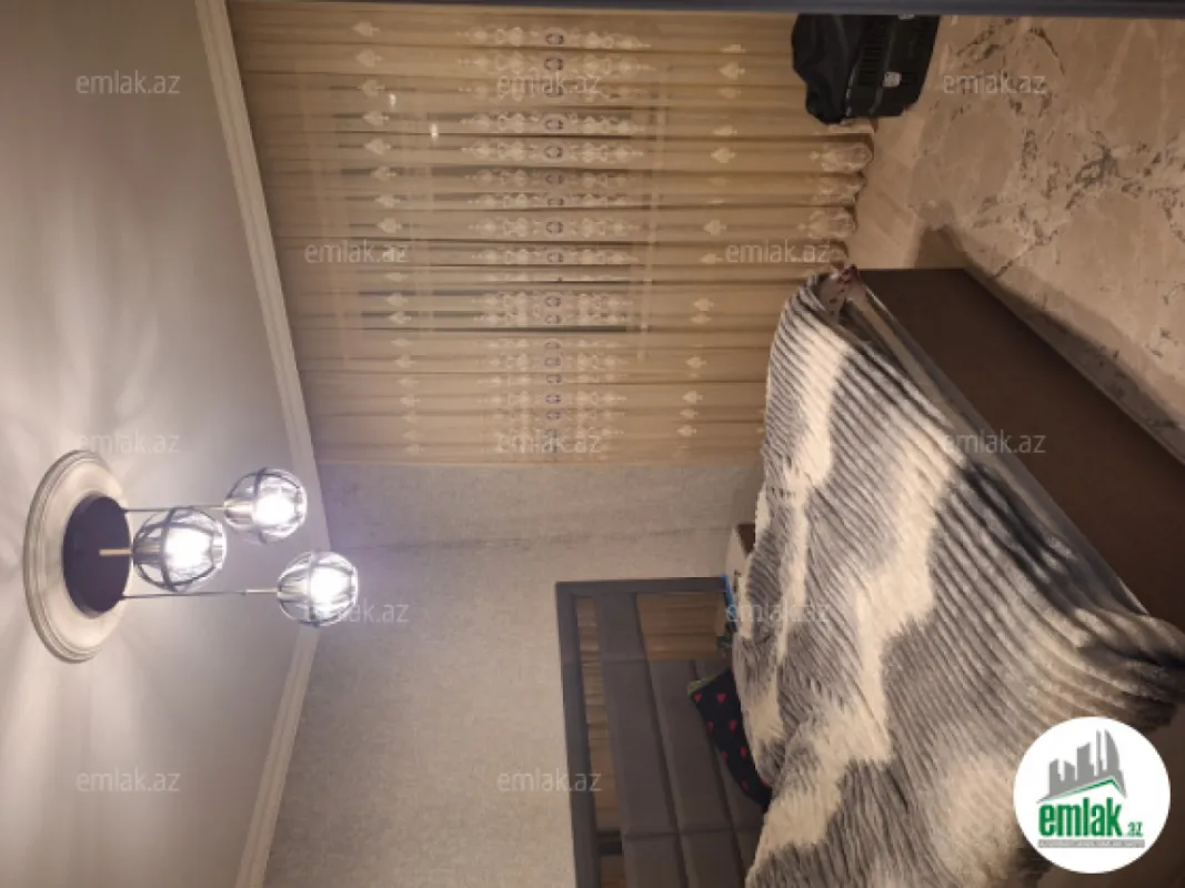 Satılır 3 otaqlı həyət evi 48 m²