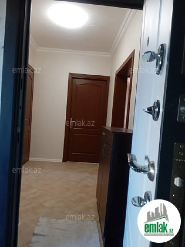 Satılır 3 otaqlı köhnə tikili 60 m²