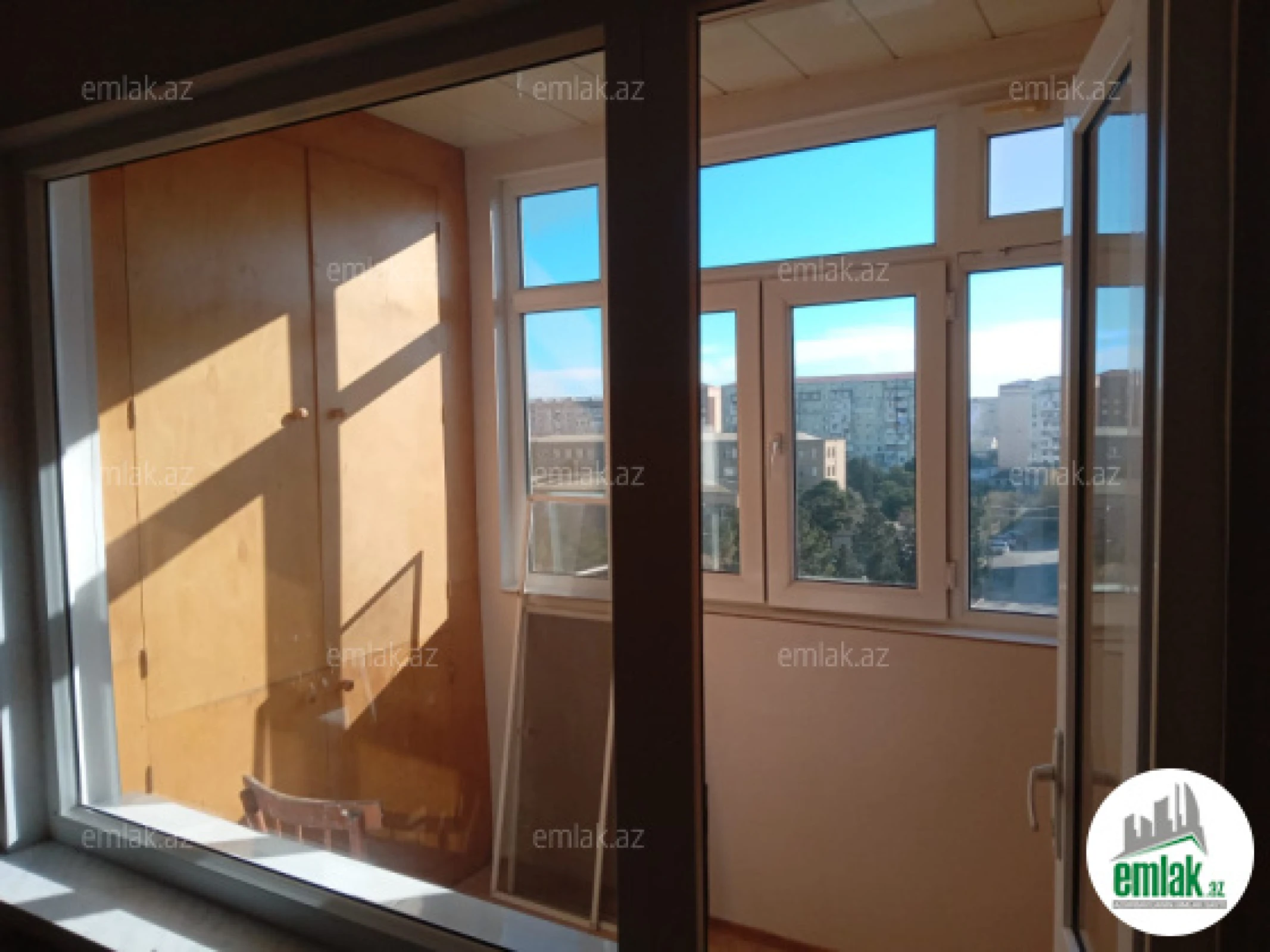 Satılır 3 otaqlı köhnə tikili 60 m²