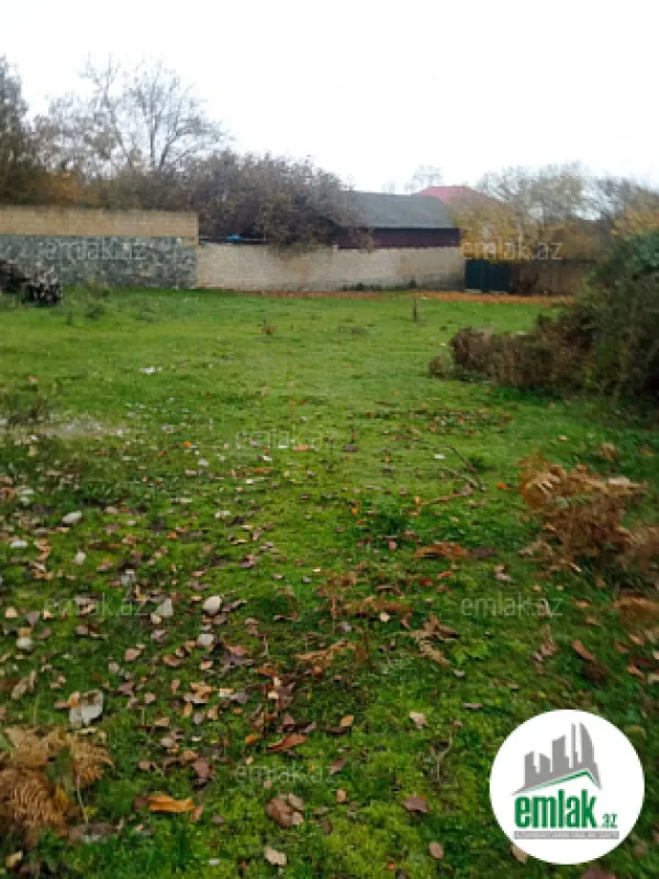 Satılır torpaq sahəsi 12 m²