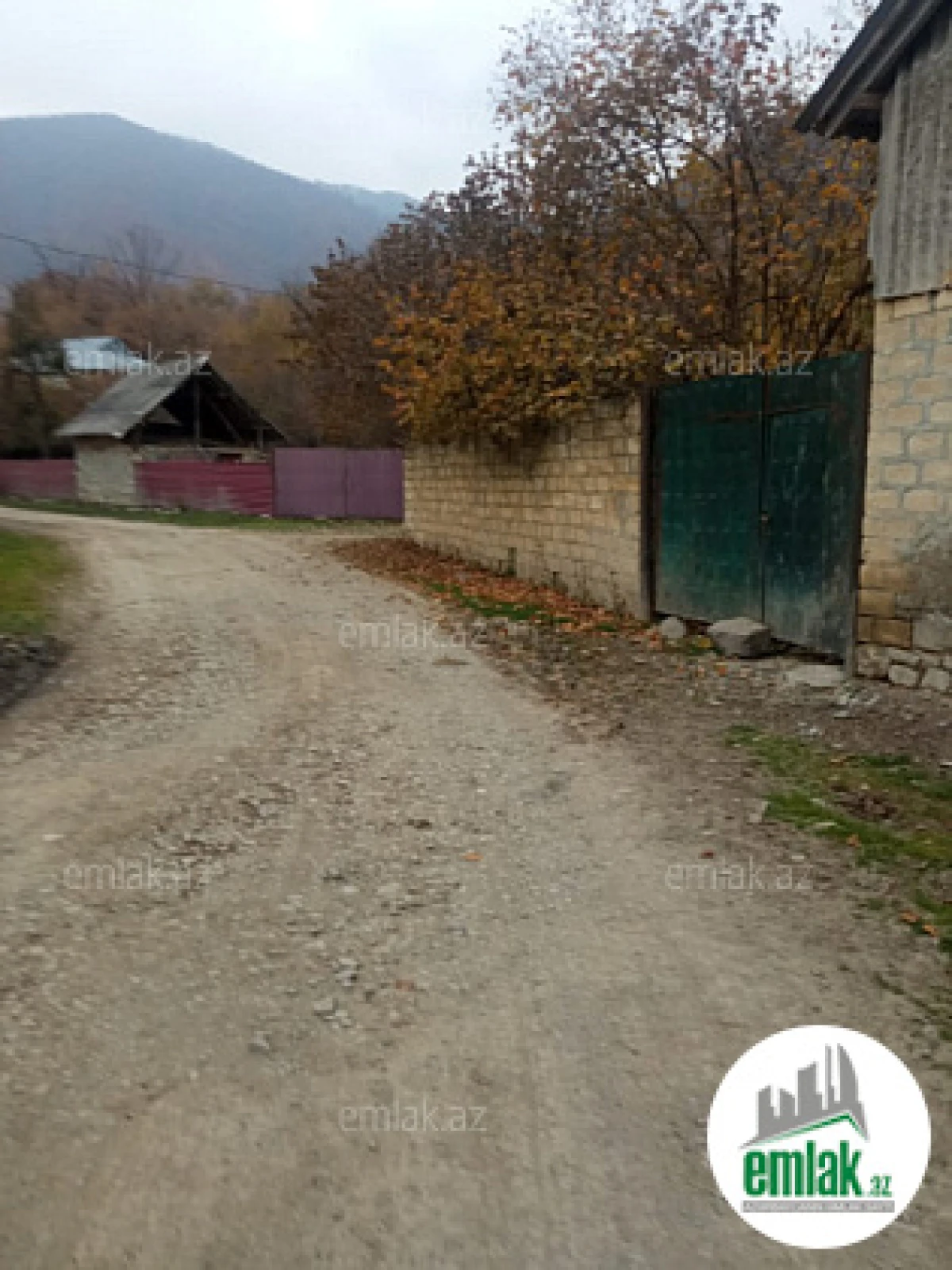 Satılır torpaq sahəsi 12 m²