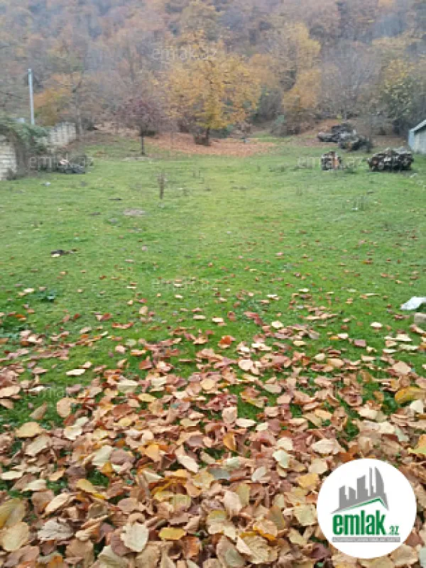 Satılır torpaq sahəsi 12 m²