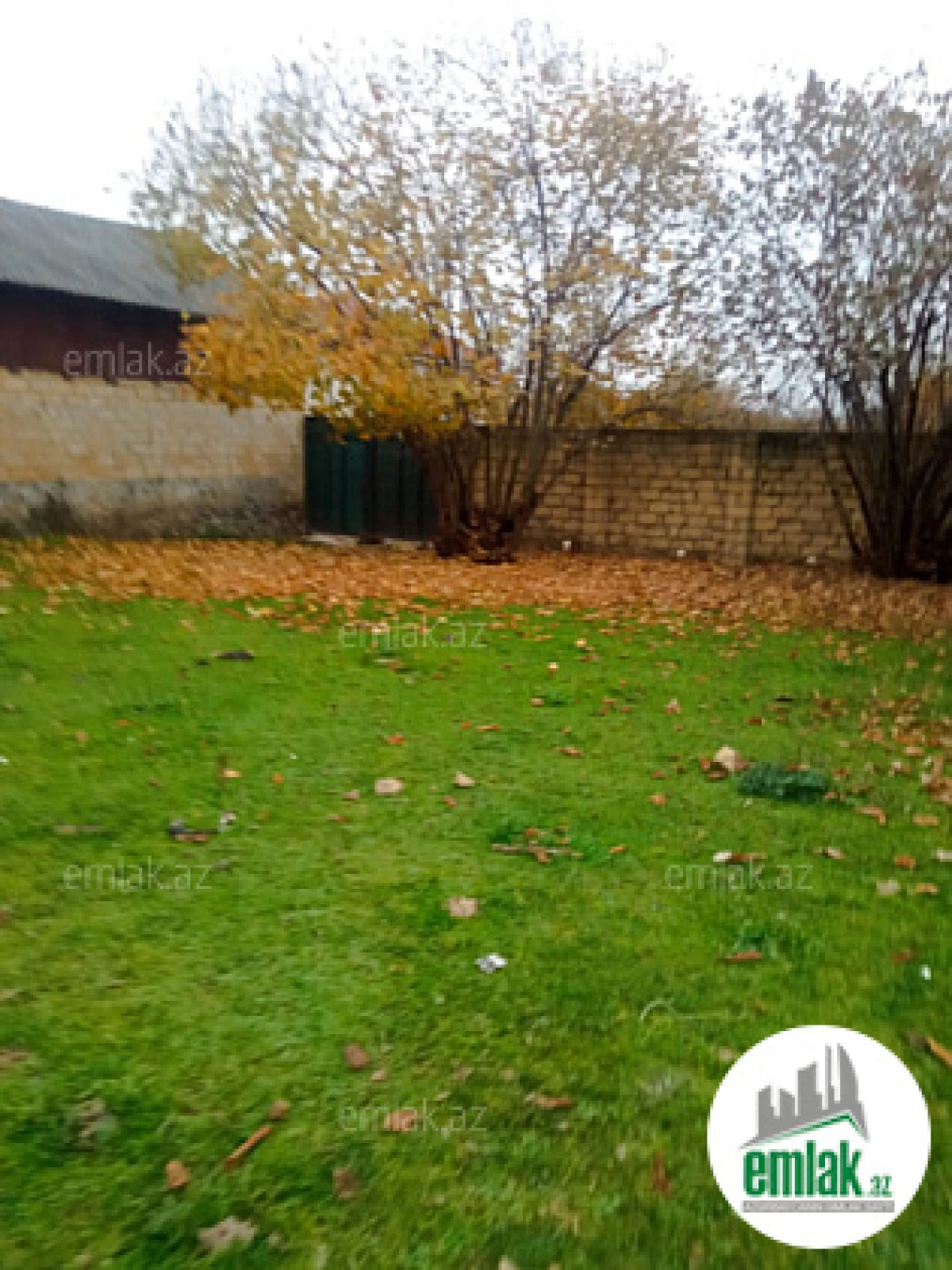 Satılır torpaq sahəsi 12 m²