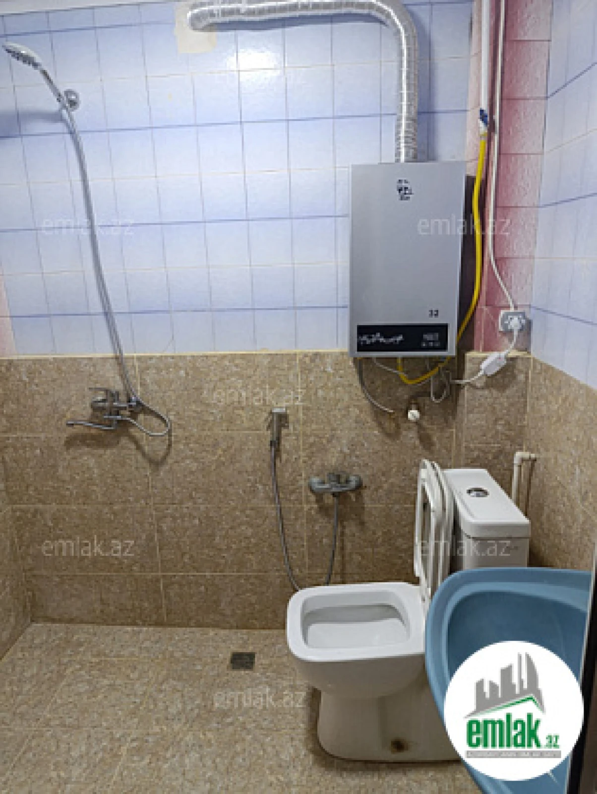 Satılır 2 otaqlı köhnə tikili 43 m²