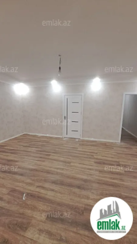 Satılır 4 otaqlı həyət evi 100 m²