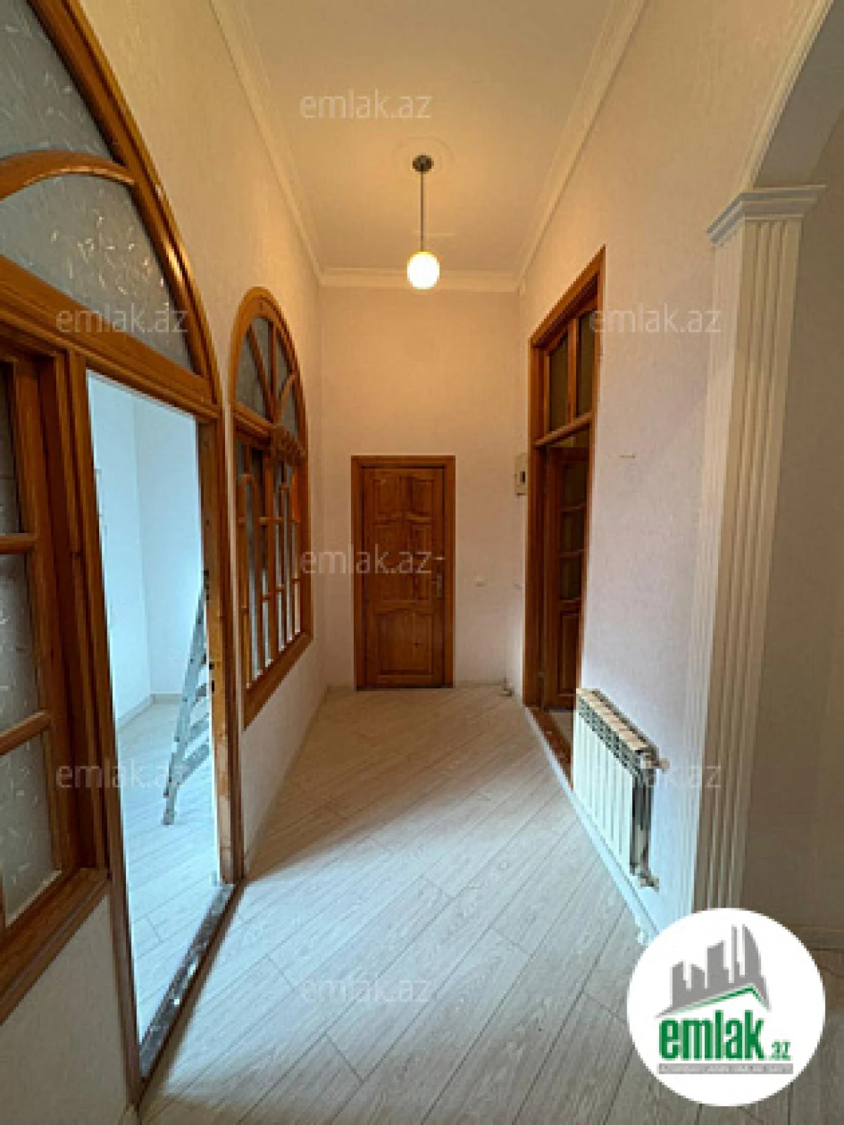 Satılır 3 otaqlı köhnə tikili 85 m²