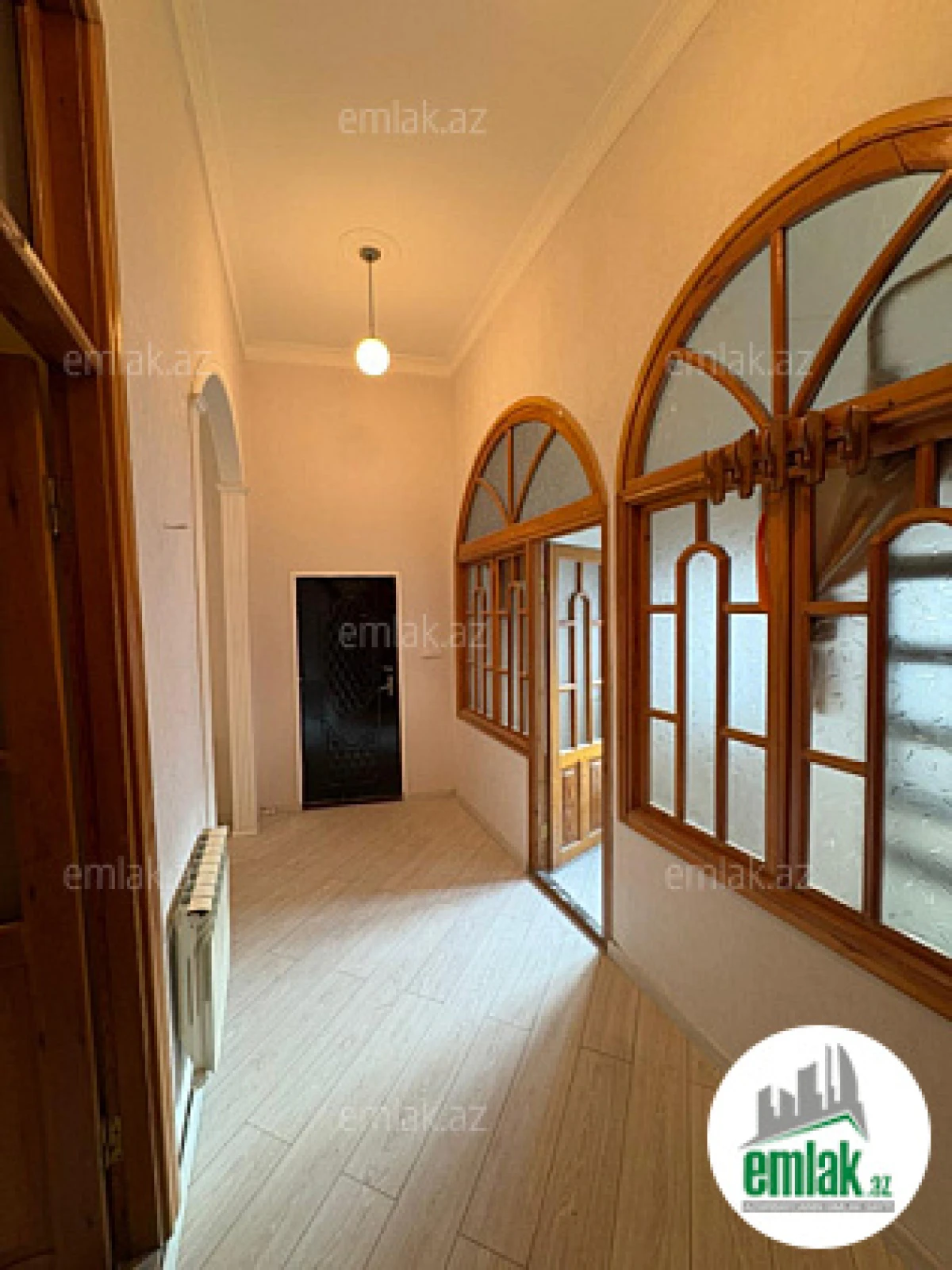 Satılır 3 otaqlı köhnə tikili 85 m²