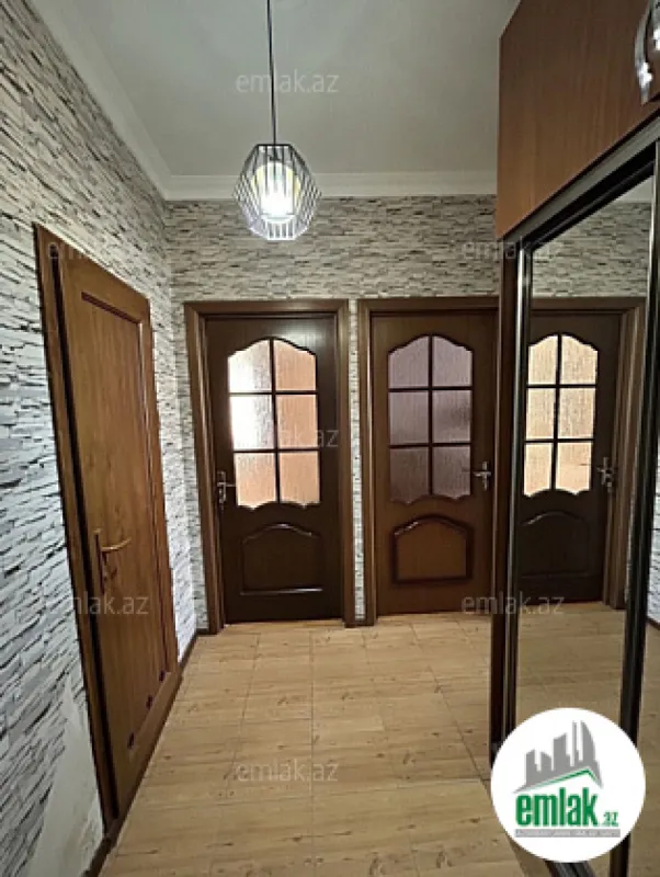 Satılır 2 otaqlı köhnə tikili 50 m²