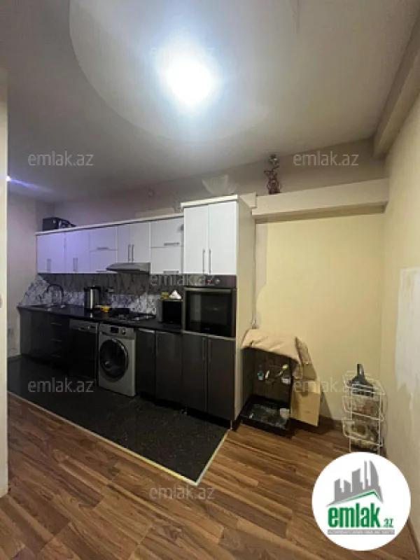 Satılır 3 otaqlı yeni tikili 108 m²