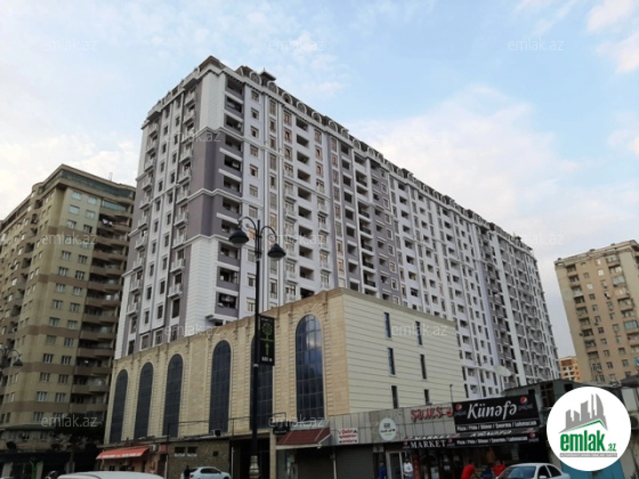 Satılır 4 otaqlı yeni tikili 210 m²