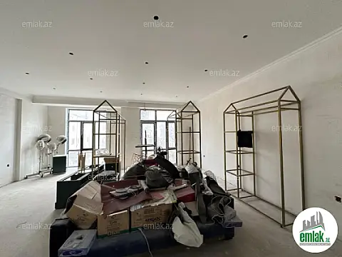 Satılır 4 otaqlı yeni tikili 210 m²