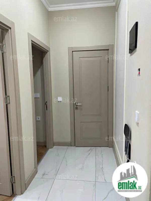 Satılır 2 otaqlı yeni tikili 68 m²
