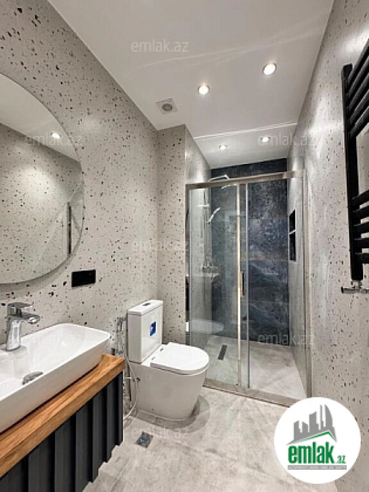 Satılır 2 otaqlı yeni tikili 65 m²