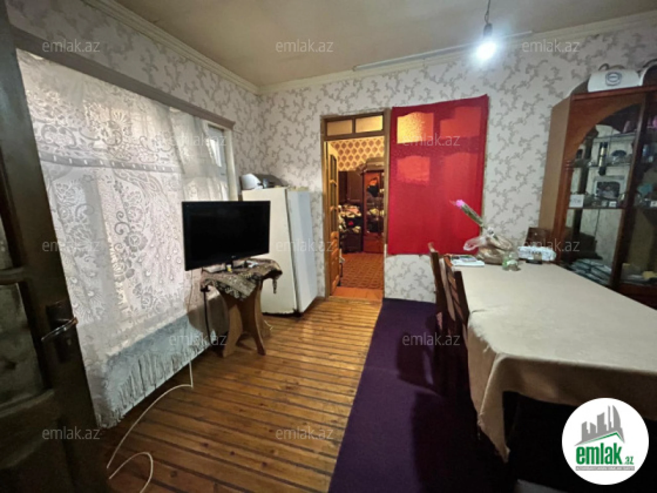 Satılır 3 otaqlı köhnə tikili 70 m²