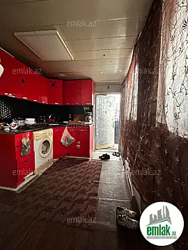 Satılır 3 otaqlı köhnə tikili 70 m²