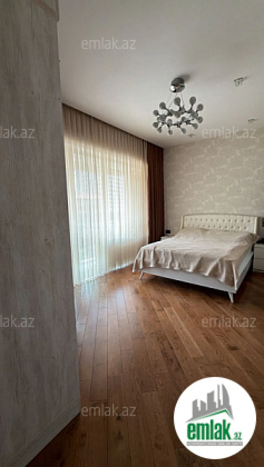 Satılır 3 otaqlı yeni tikili 115 m²