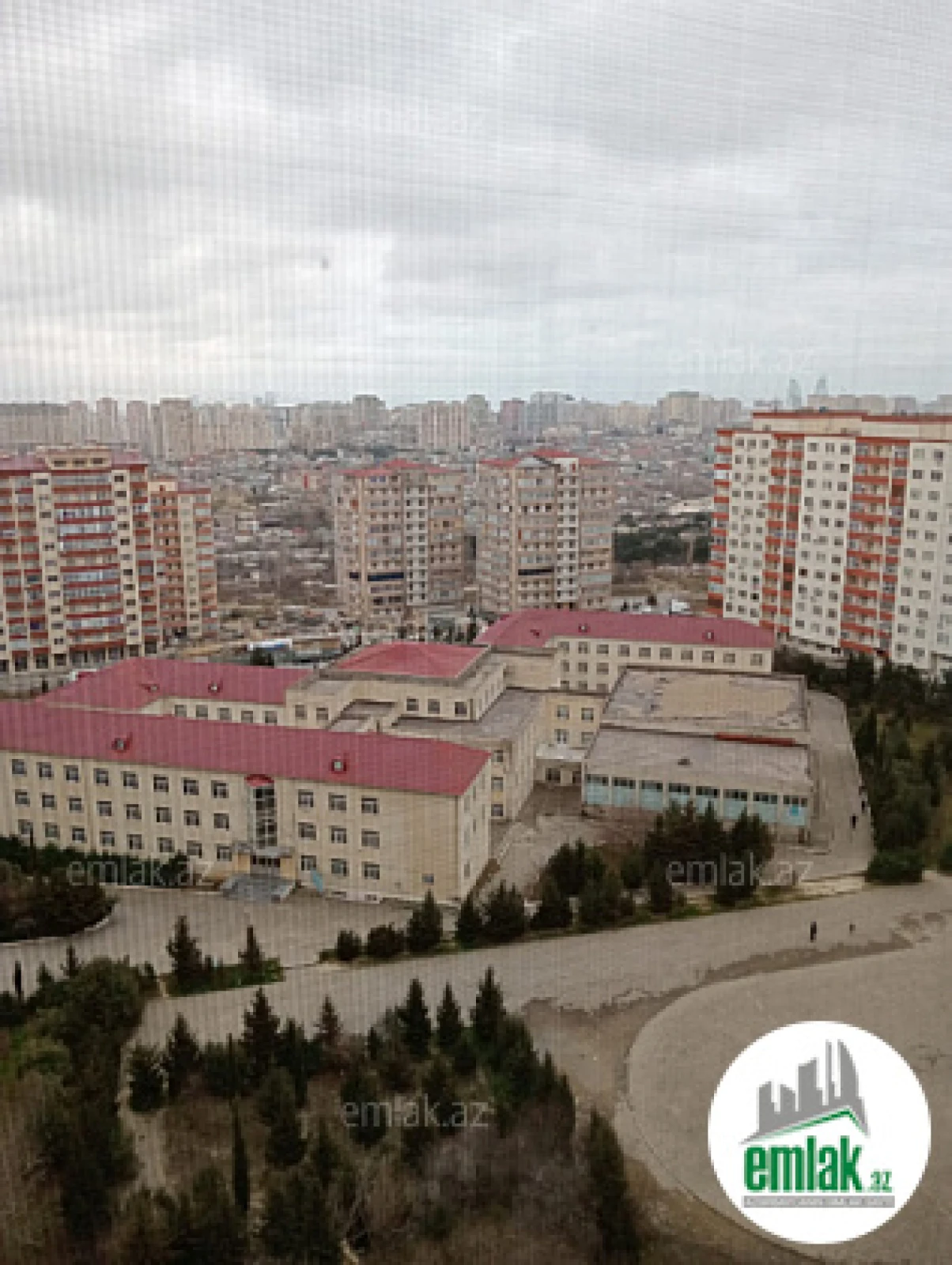 Satılır 3 otaqlı yeni tikili 110 m²