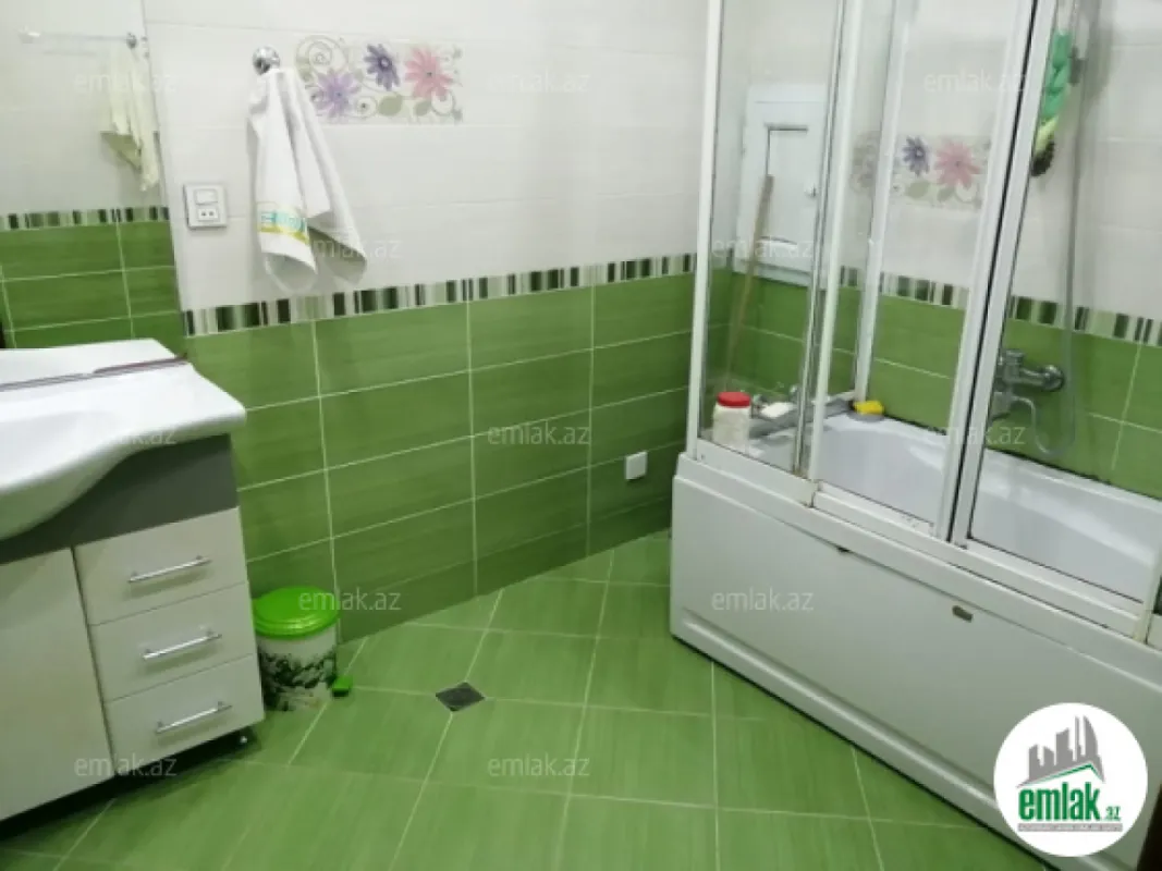 Satılır 2 otaqlı yeni tikili 72 m²