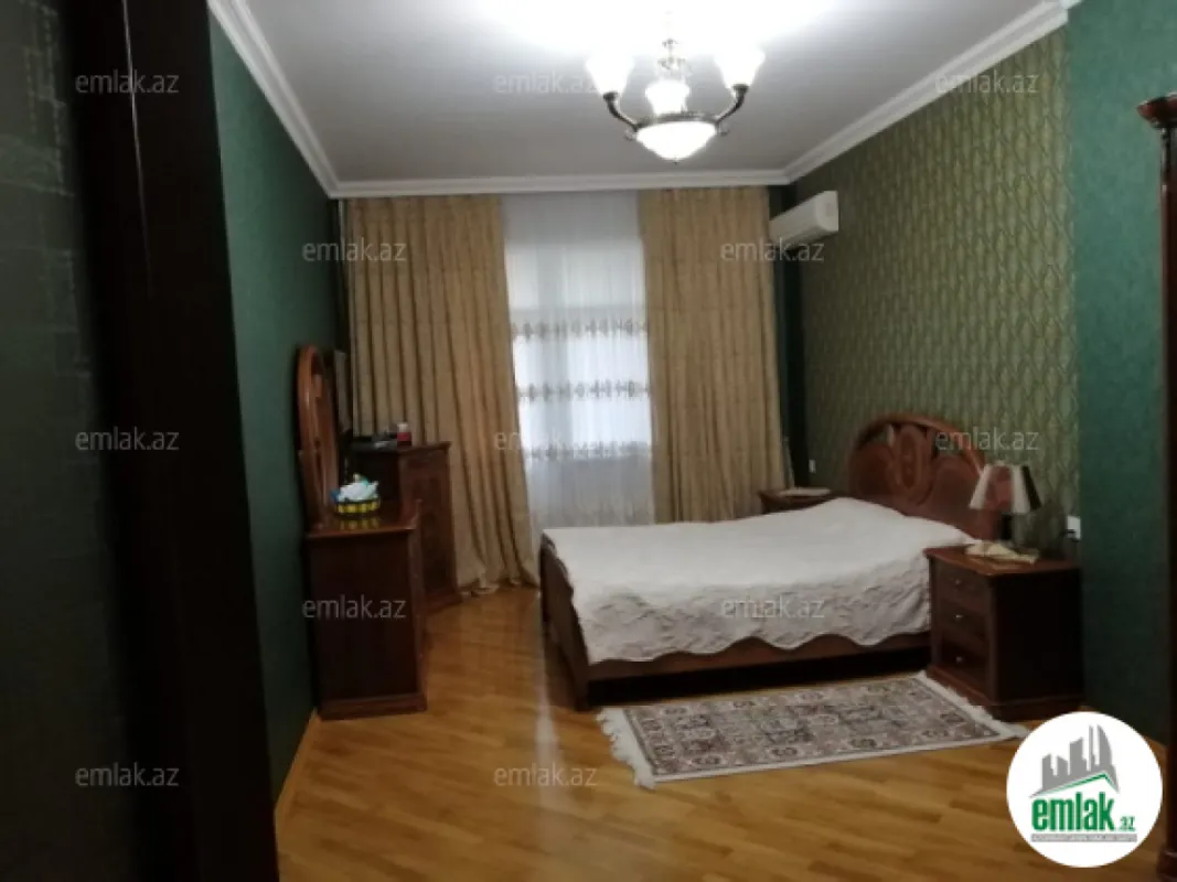 Satılır 2 otaqlı yeni tikili 72 m²