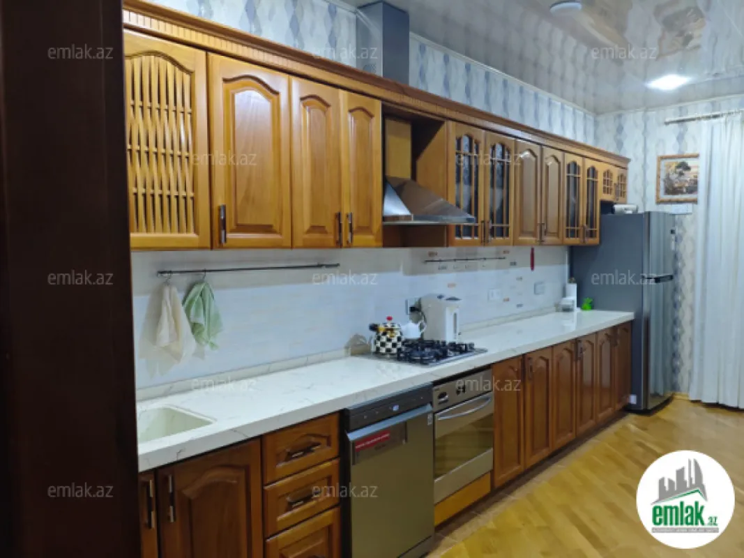 Satılır 2 otaqlı yeni tikili 72 m²