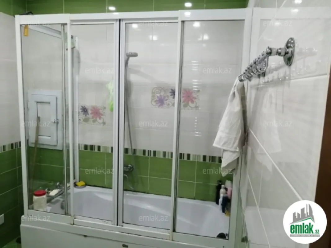 Satılır 2 otaqlı yeni tikili 72 m²