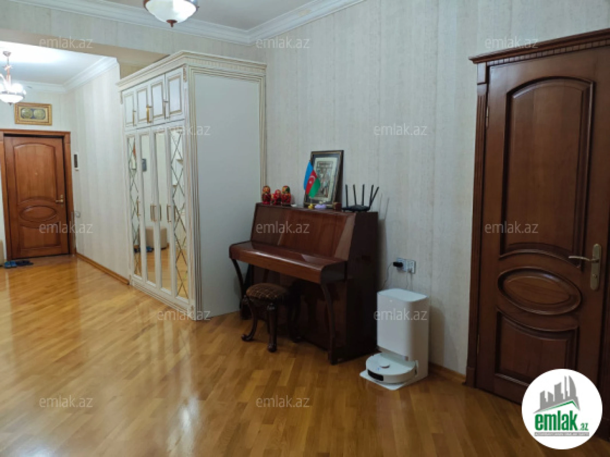 Satılır 2 otaqlı yeni tikili 72 m²