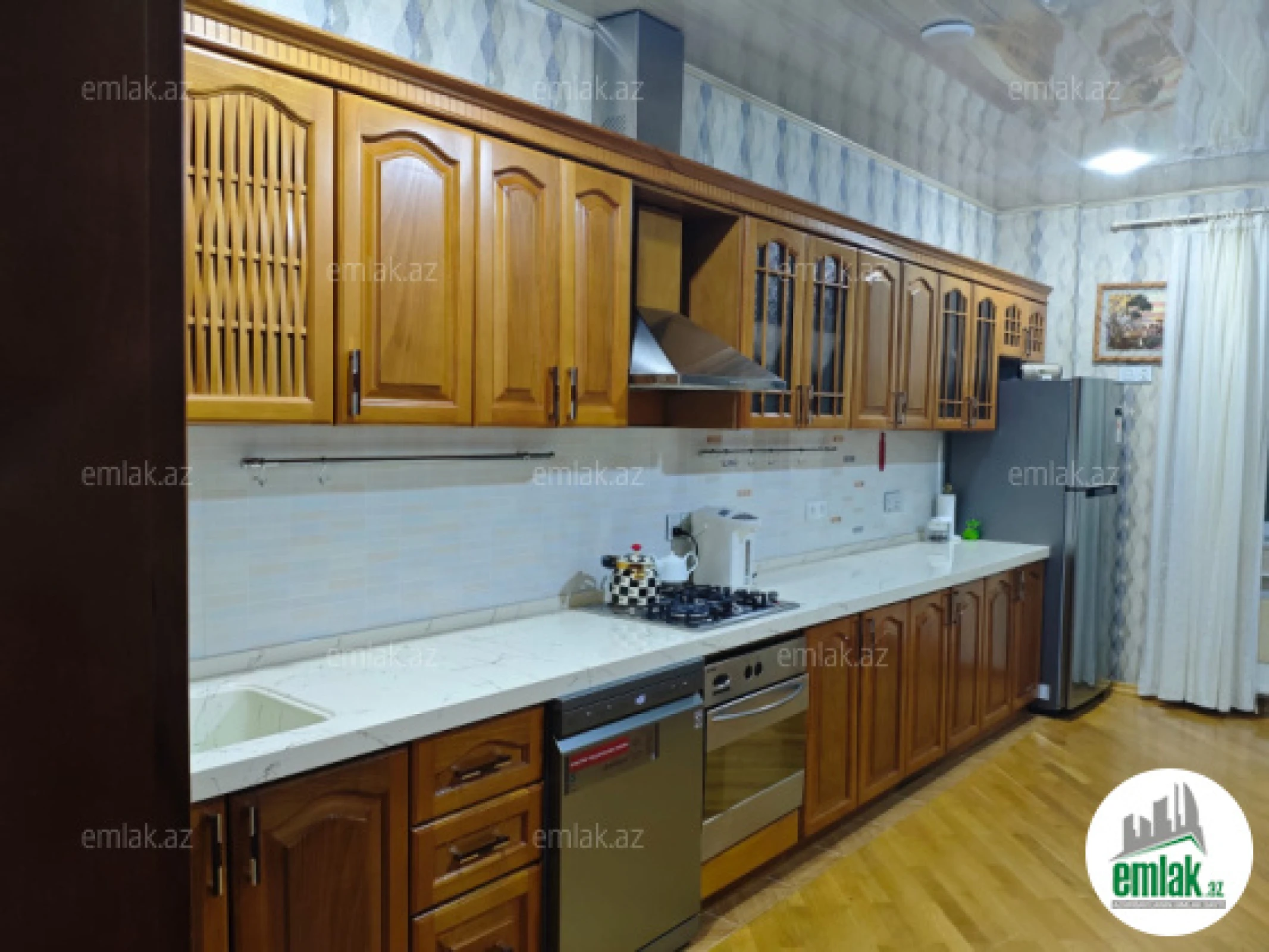 Satılır 2 otaqlı yeni tikili 72 m²