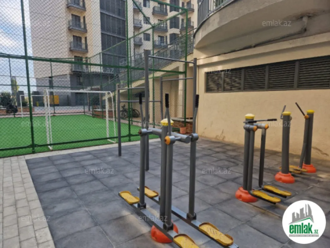 Satılır 3 otaqlı yeni tikili 140 m²