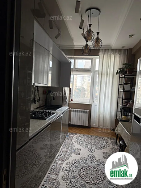 Satılır 2 otaqlı yeni tikili 95 m²