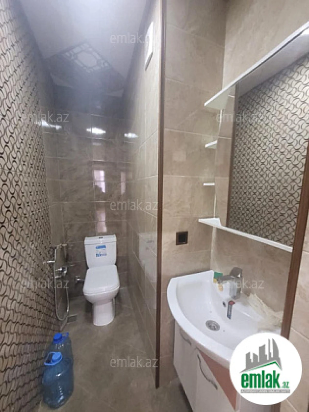 Satılır 2 otaqlı yeni tikili 95 m²