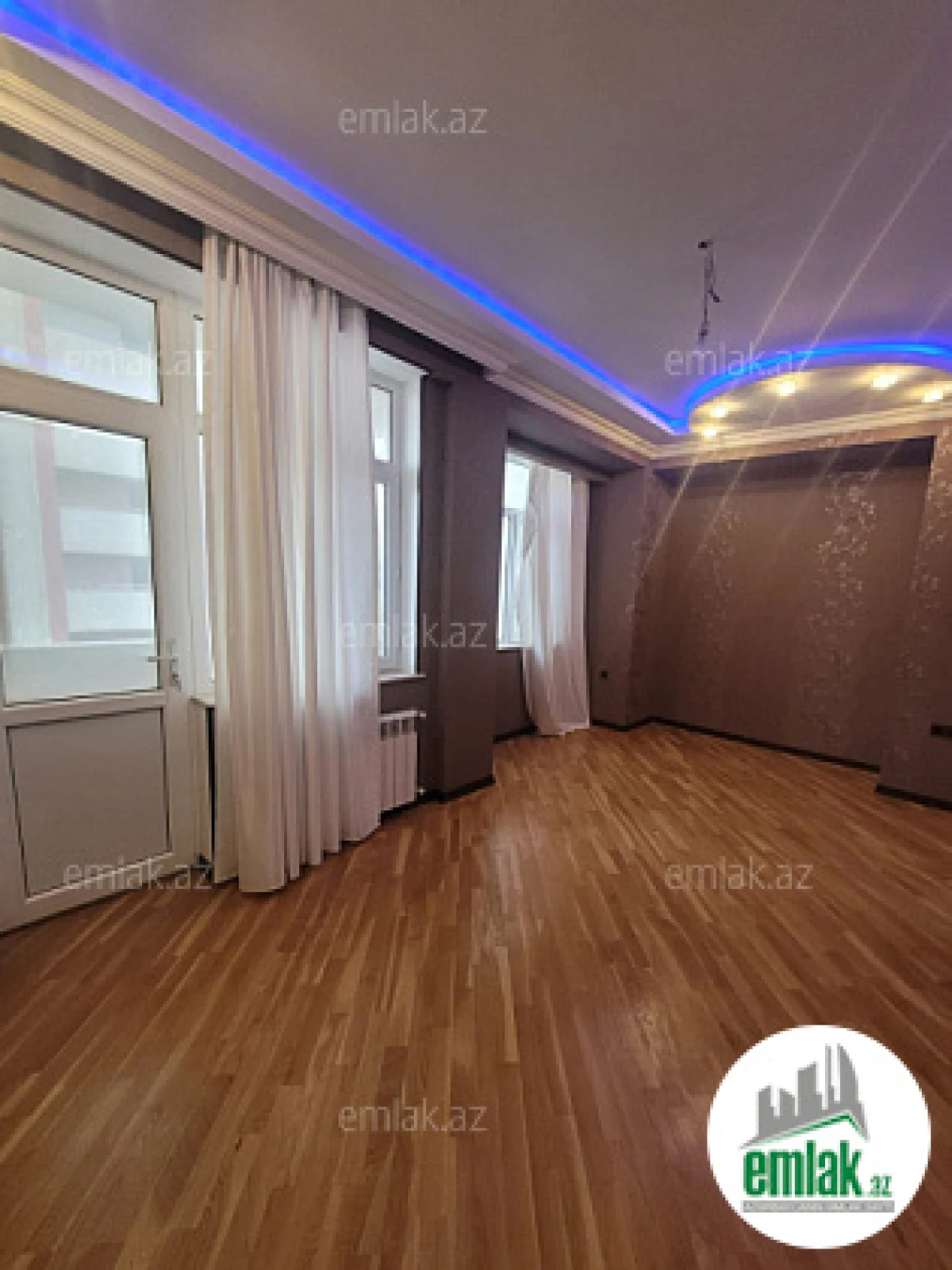 Satılır 2 otaqlı yeni tikili 95 m²