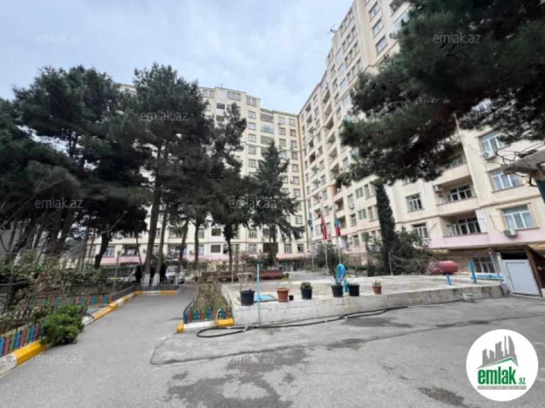 Satılır 3 otaqlı yeni tikili 107 m²