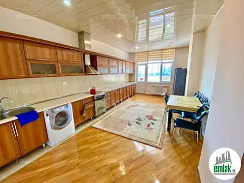 Satılır 3 otaqlı yeni tikili 200 m²