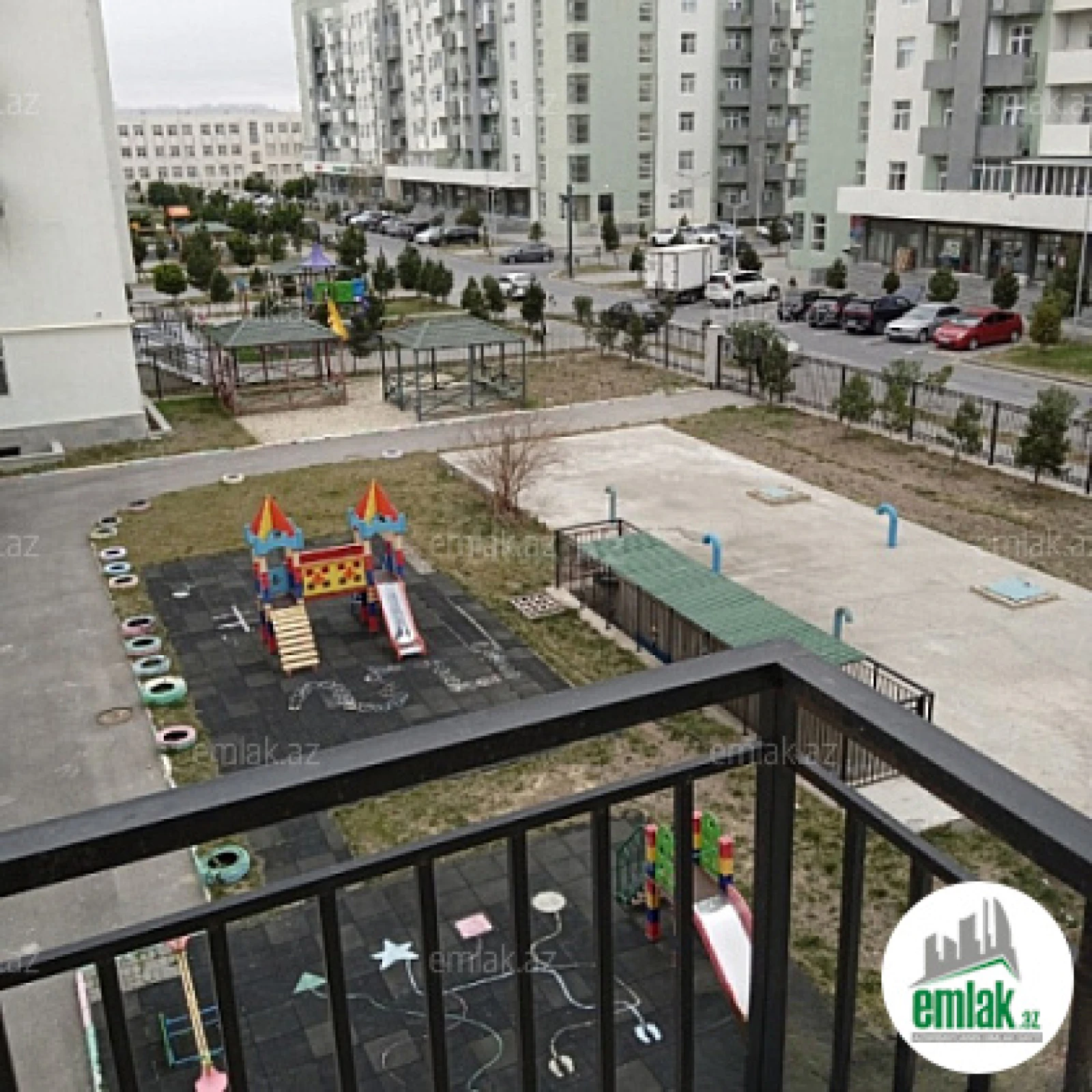 Satılır 3 otaqlı yeni tikili 85 m²