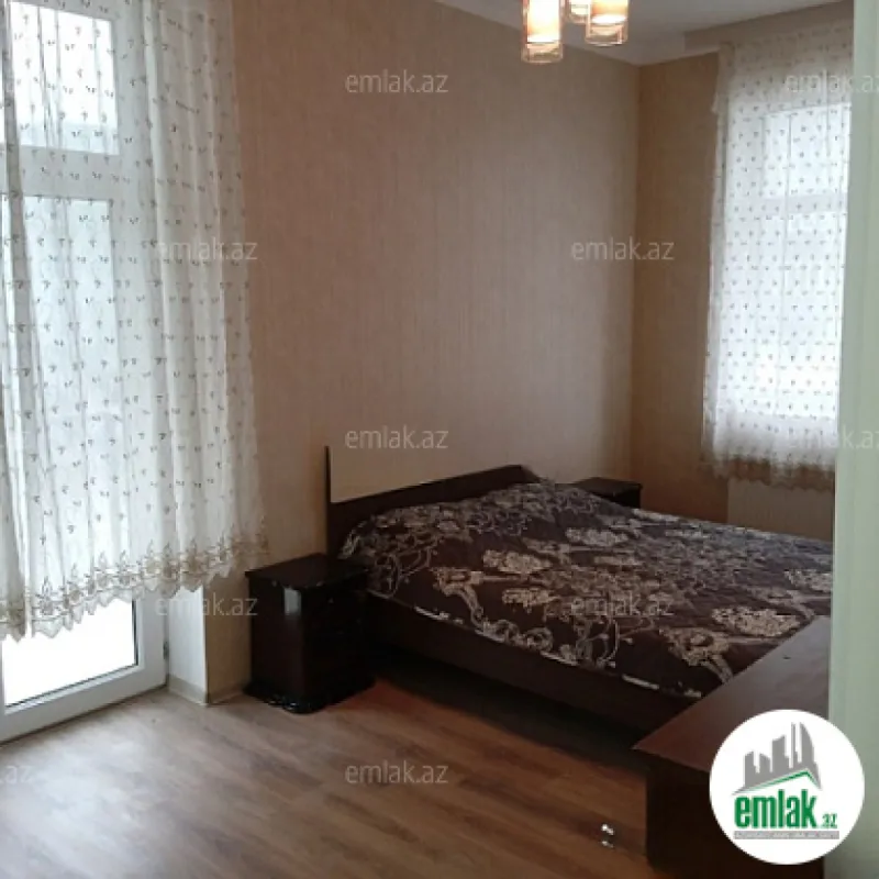 Satılır 3 otaqlı yeni tikili 85 m²