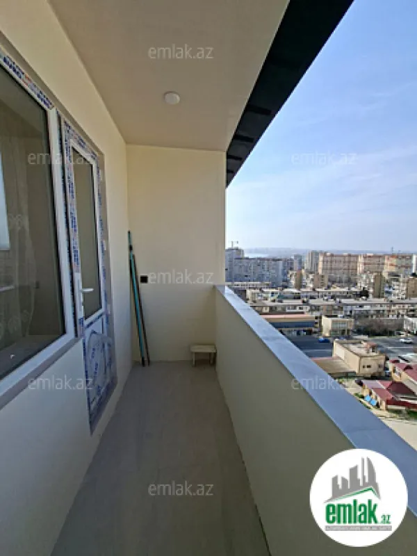 Satılır 2 otaqlı köhnə tikili 65 m²