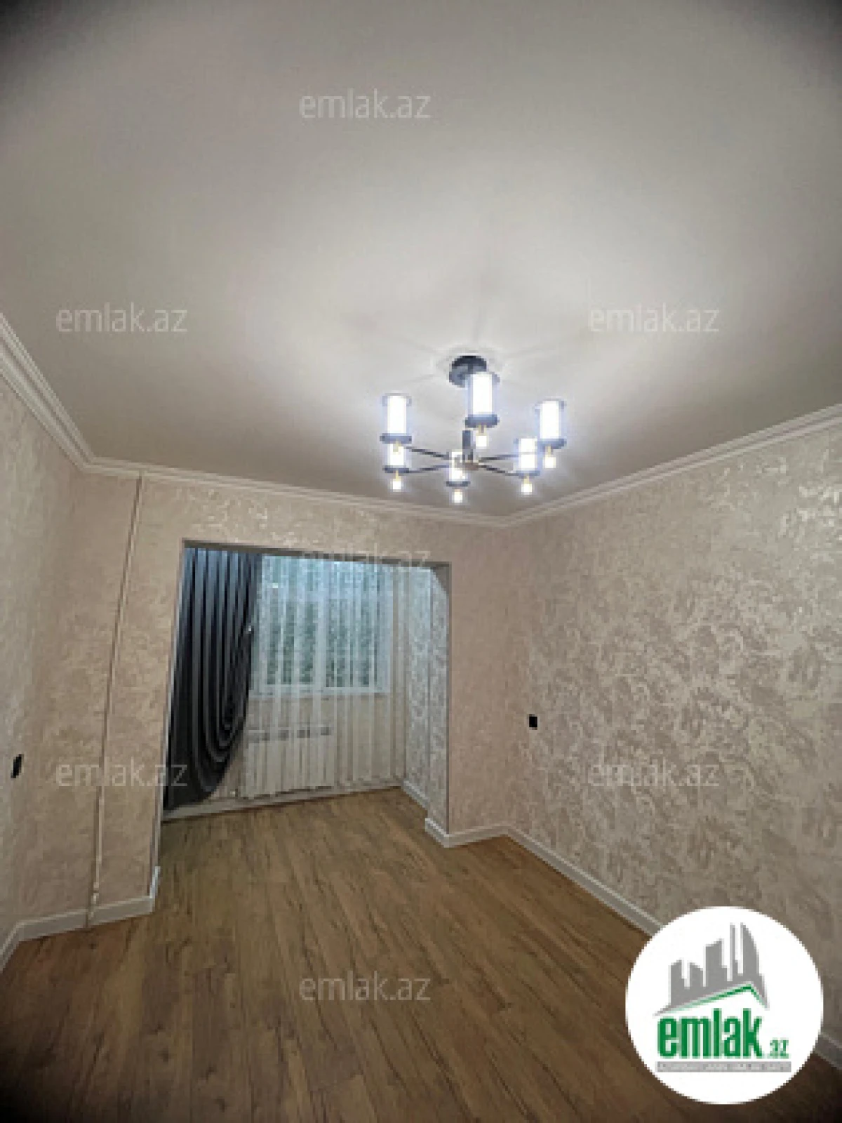 Satılır 3 otaqlı yeni tikili 102 m²
