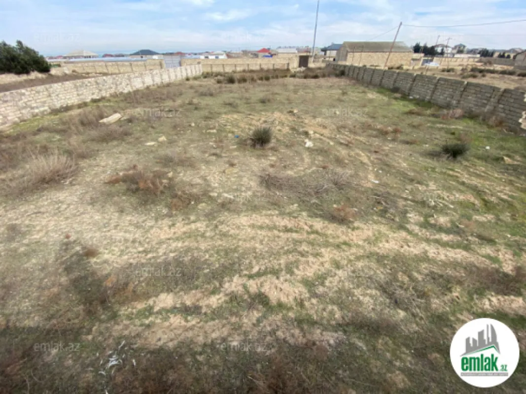 Satılır torpaq sahəsi 18 m²