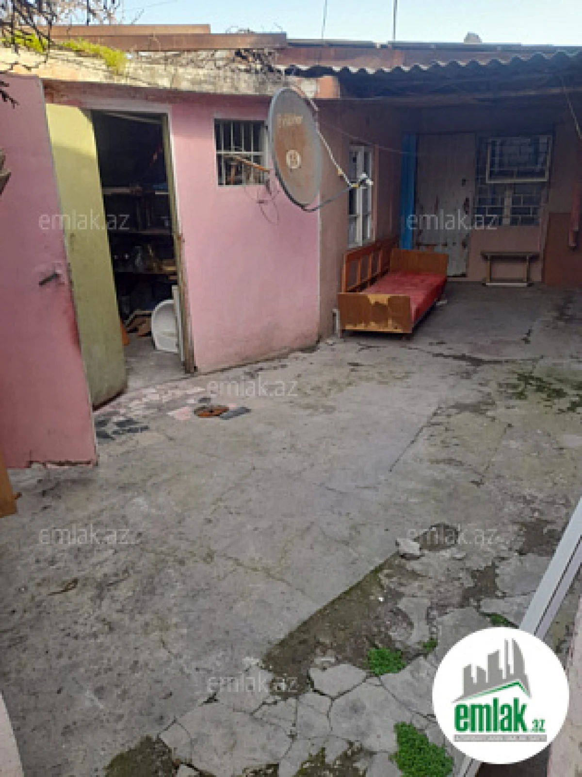 Satılır 2 otaqlı həyət evi 40 m²